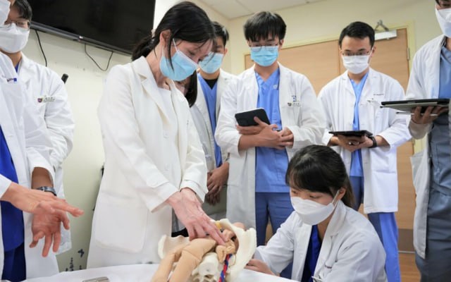 Y sĩ đa khoa có được phép học lên Bác sĩ theo quy định hiện hành
