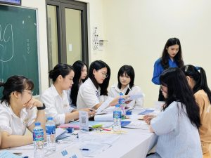 Học Cao đẳng là lựa chọn của nhiều thí sinh nhờ thời gian đào tạo ngắn, chú trọng thực hành và cơ hội việc làm rộng mở sau tốt nghiệp